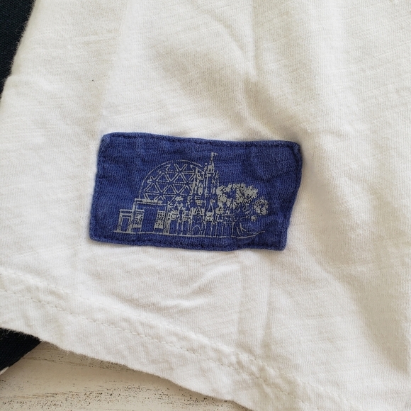 Disney| Parks 2018 Short Sleeve Top Size 2X - Picture 4 of 6